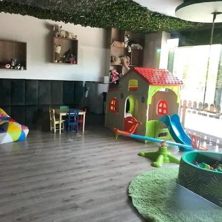 Elegant Zoliborz Arkadia By Renters Prestige Apartman Varsó