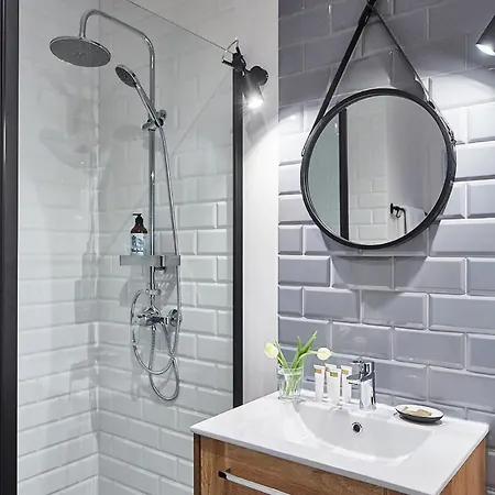 Elegant Zoliborz Arkadia By Renters Prestige Apartment Warsaw